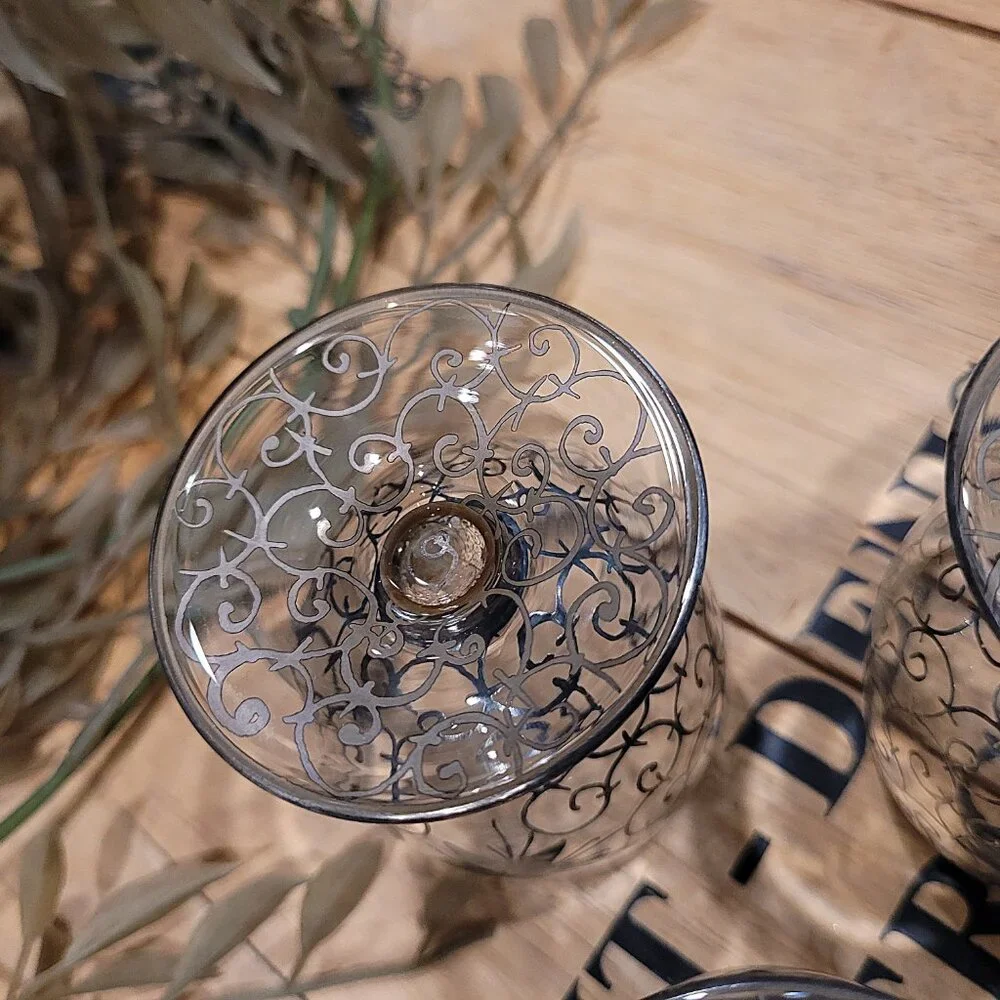 Vintage Saint Graal of France Silver Overlay Atomic Stars Cordial Set